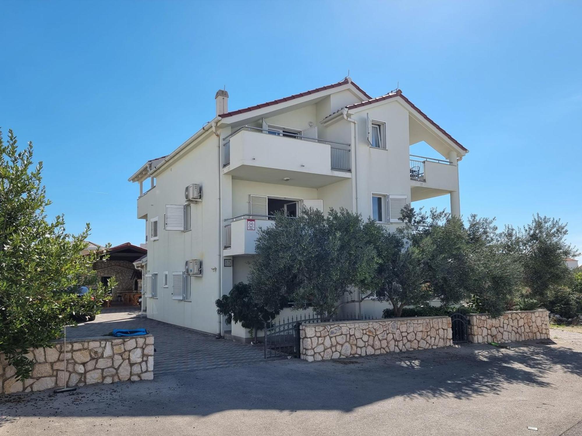 The Golden Grotto Apartments Novalja Dış mekan fotoğraf